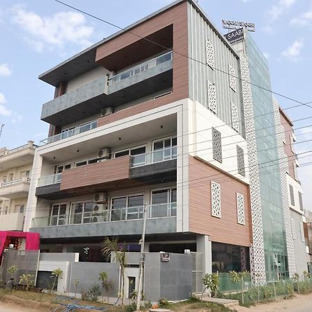 غورغاون Vaabi Saabi Hotel المظهر الخارجي الصورة