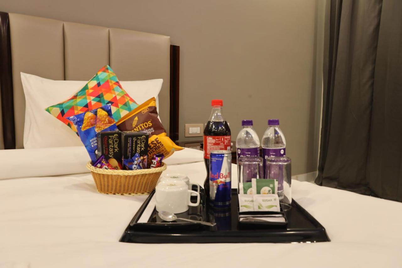 غورغاون Vaabi Saabi Hotel المظهر الخارجي الصورة